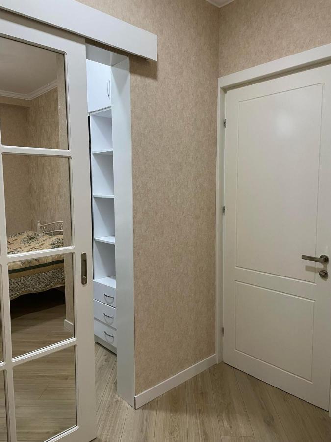 City Centre Apartment Kutaissi Exterior foto